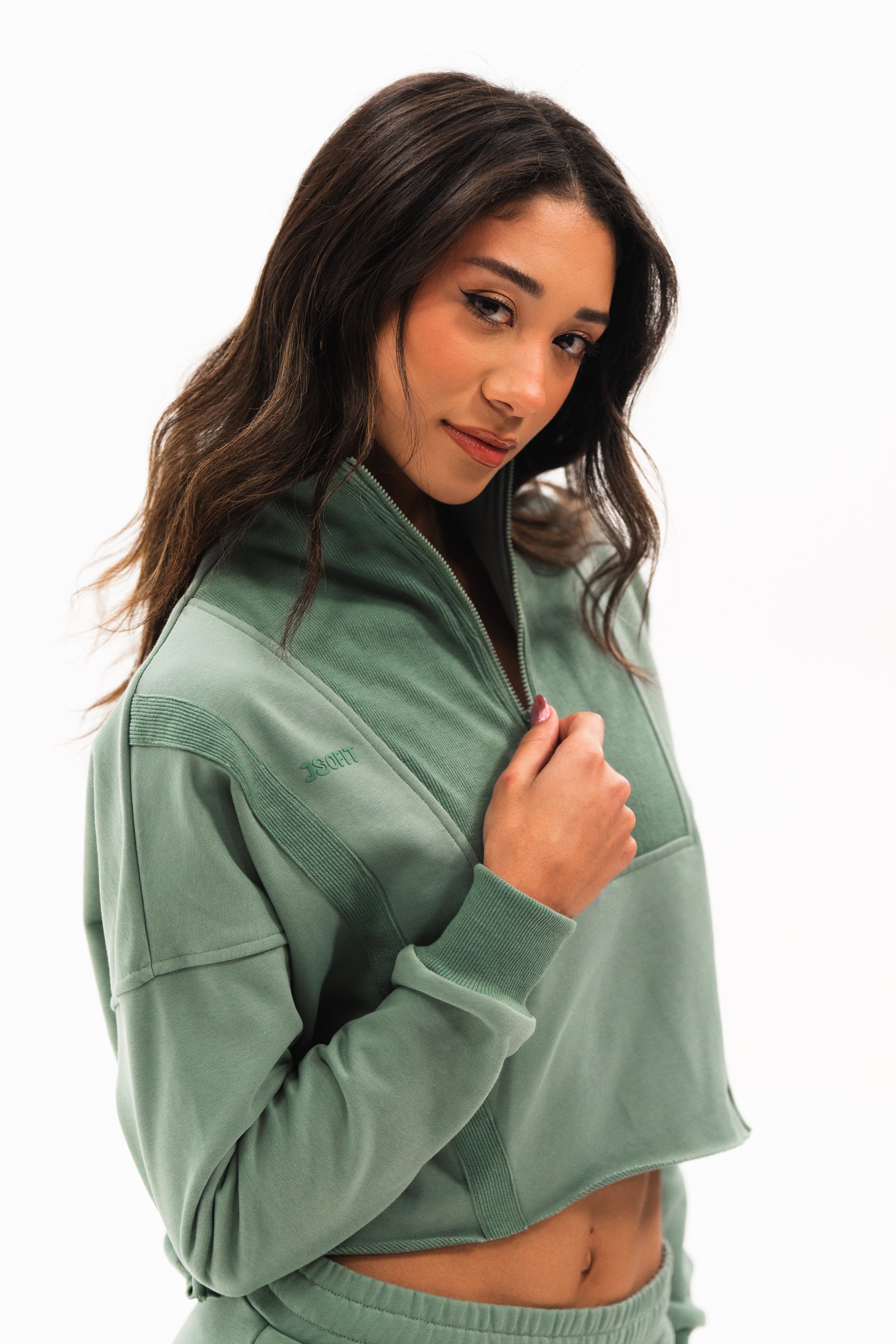 Revive Quarter Zip