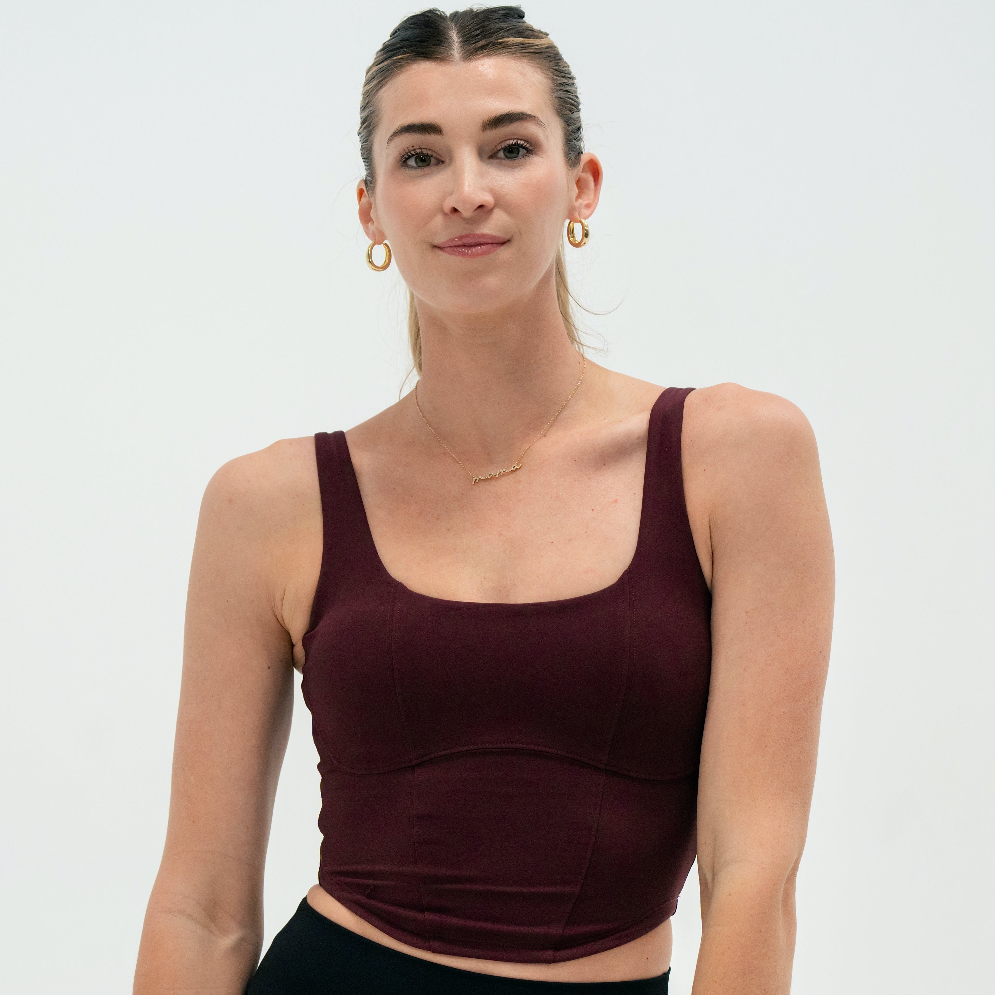 J80_Studio-_30_of_144_02623e74-653d-4577-8726-e2348da5d5e0.jpg