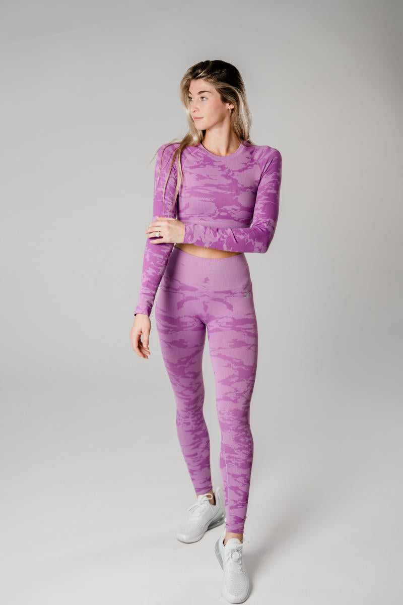 Seamless Cropped Sweater